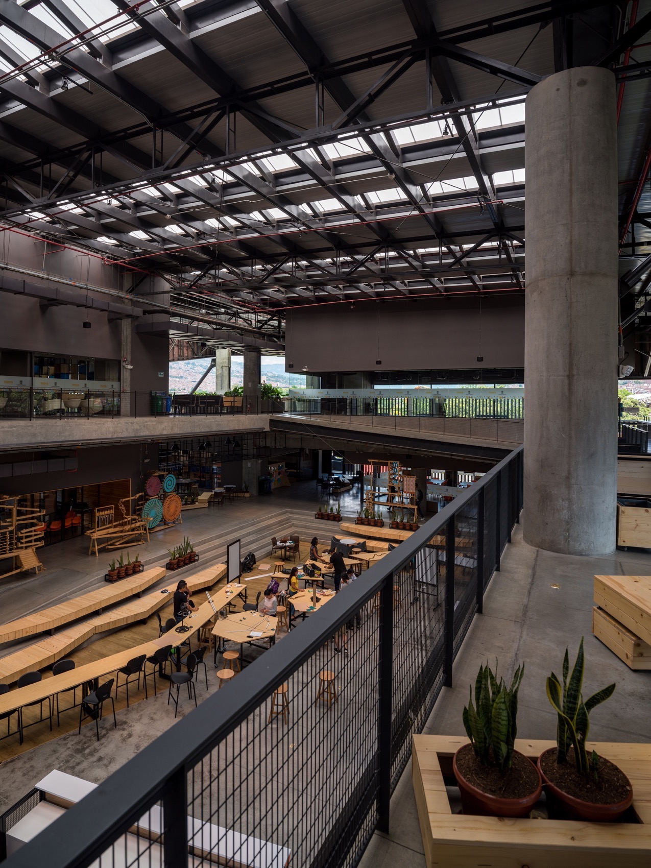 MOVA 教师创新中心丨哥伦比亚丨OPUS-39