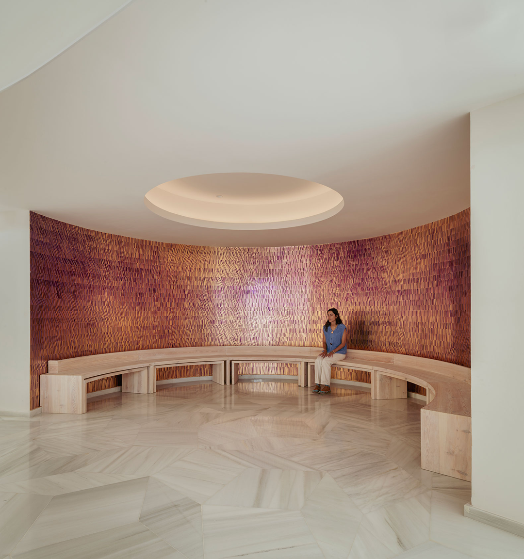 Francisco de Vitoria 大学新教堂装饰艺术丨Spain丨Ramos Alderete-17