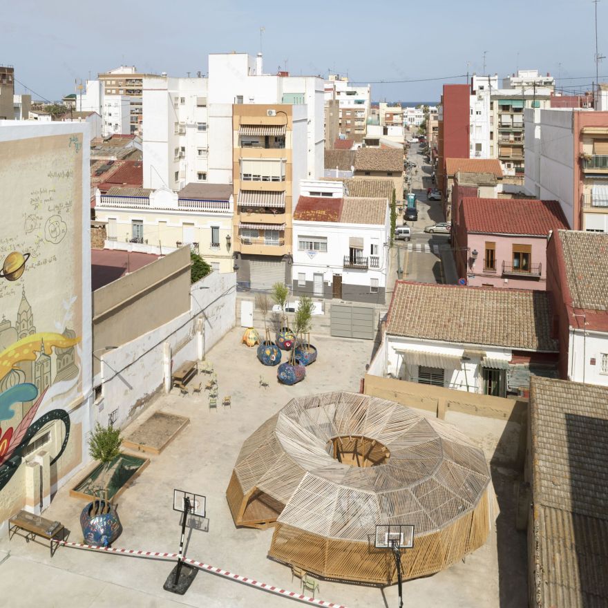 Zona Santiago 户外教室丨西班牙丨Bernat Ivars + Mixuro-7