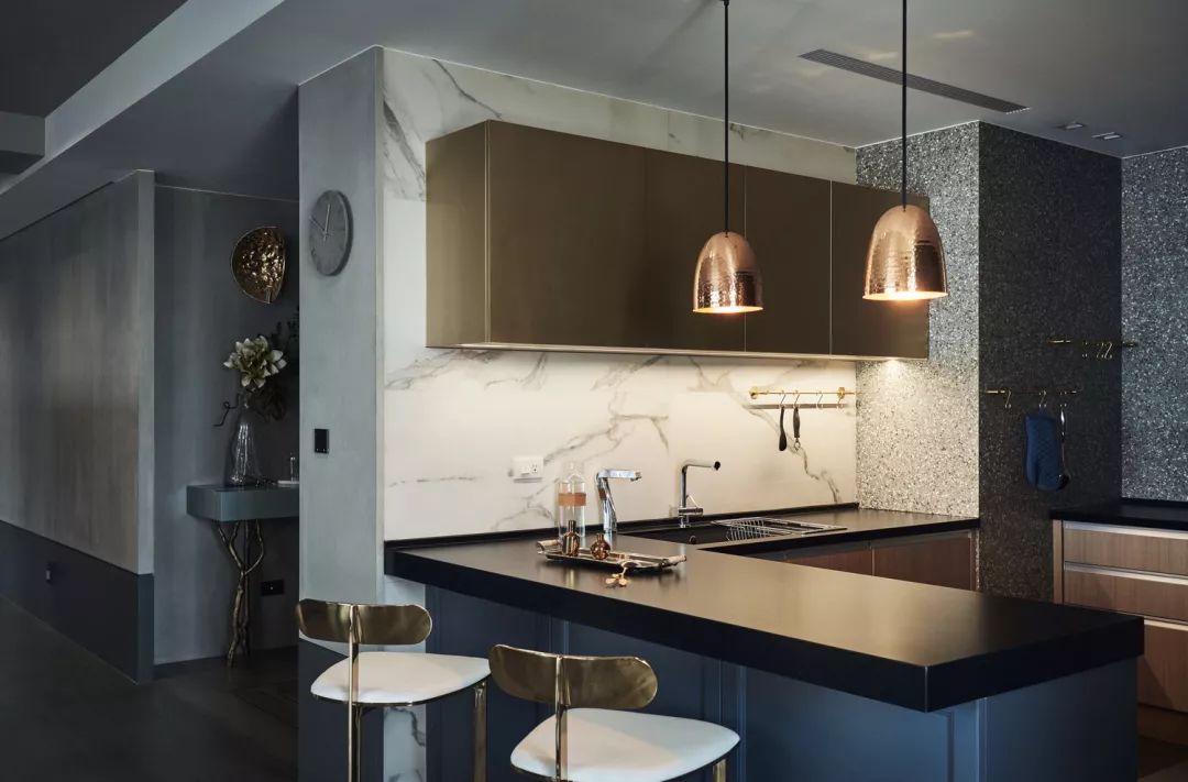 高雄 173 平米毛胚屋，牙医师夫妻的鎏金岁月家居-21