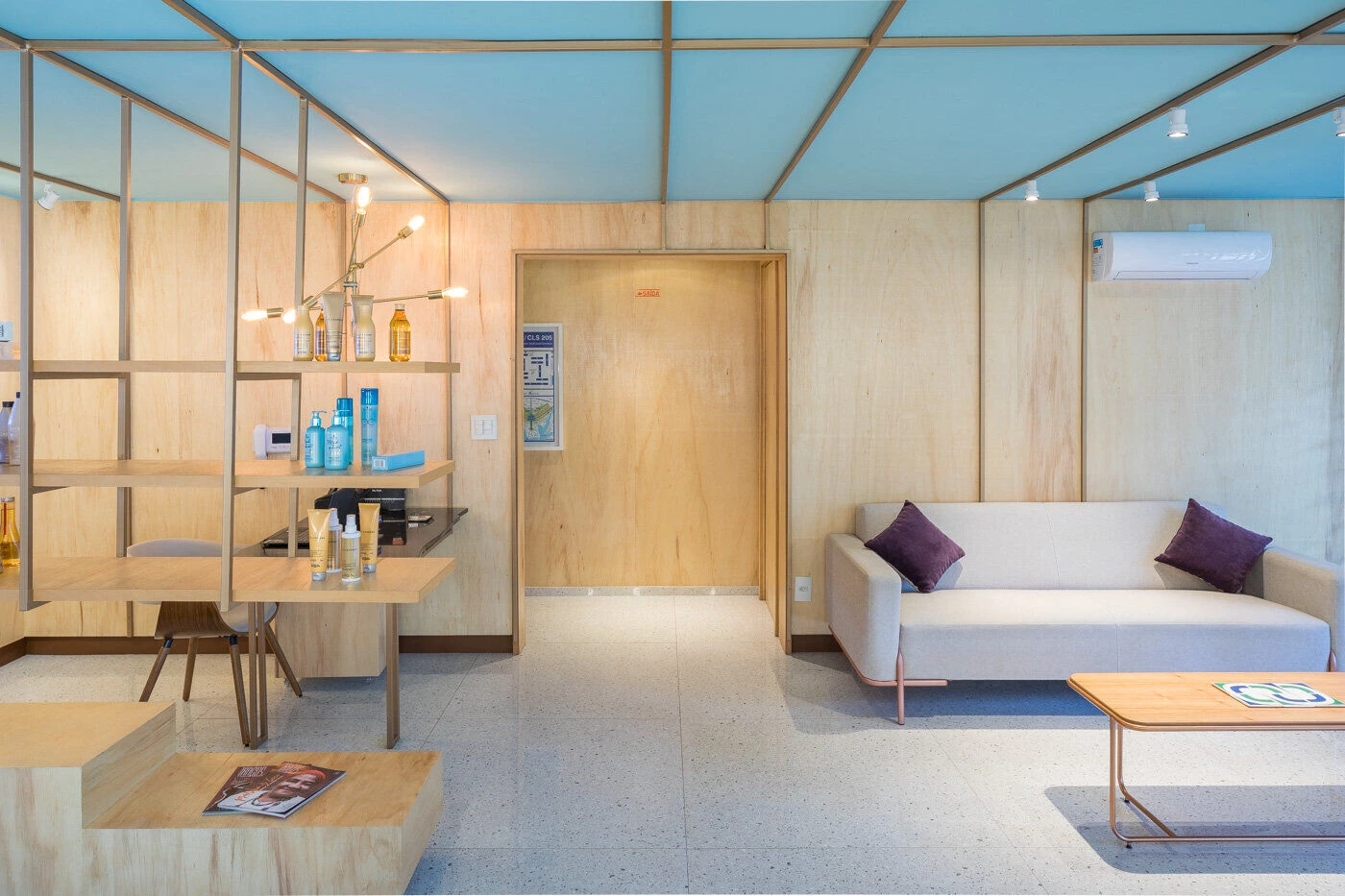 内尔美发沙龙丨巴西巴西利亚丨mínimo arquitetura e design-12