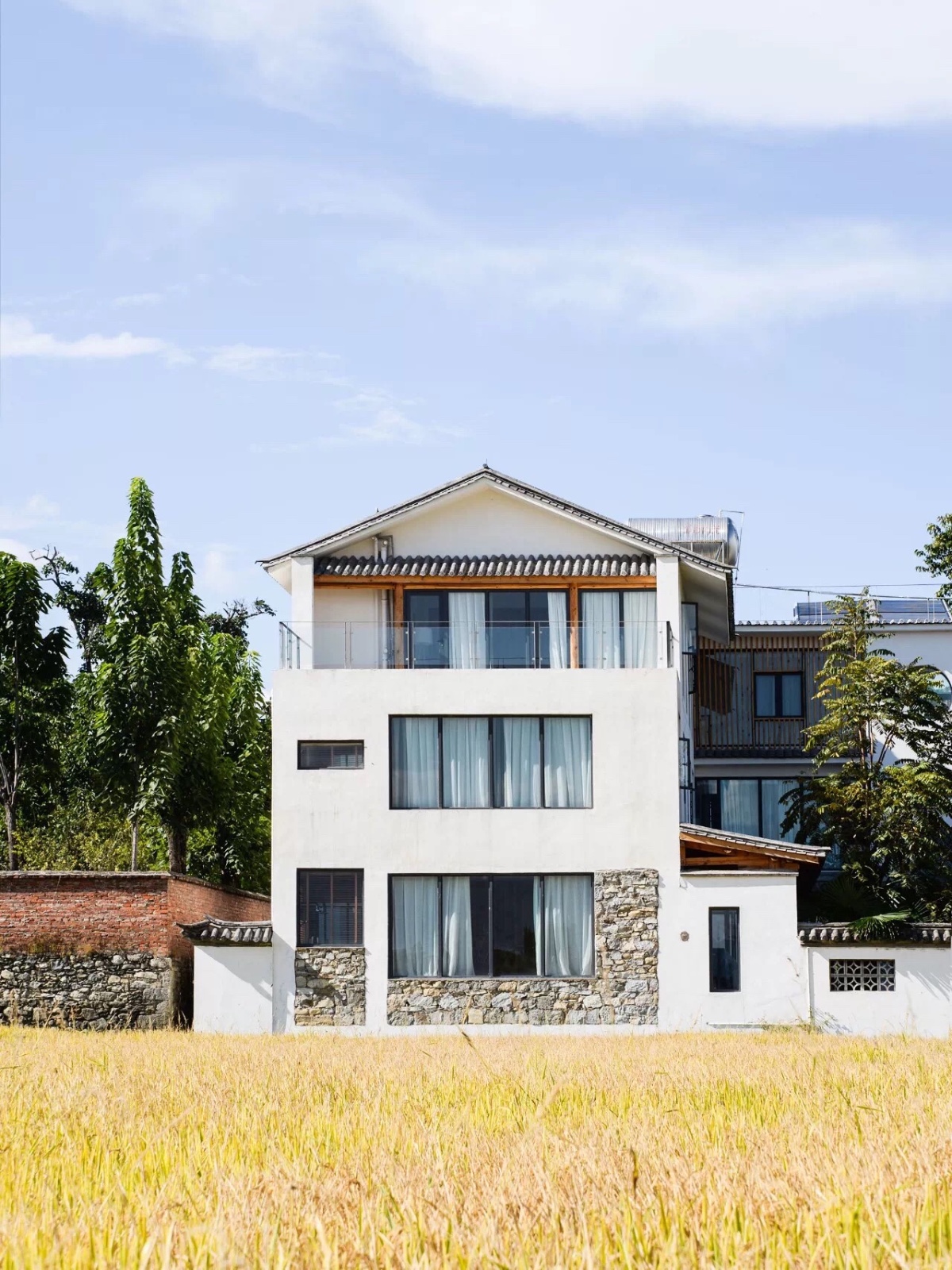 大理共享天伦之乐的 700 平米大宅-1