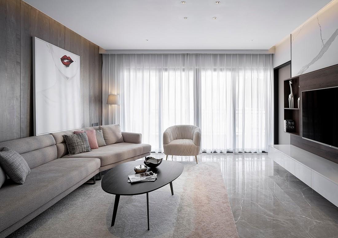 灰色调温馨别墅,午后光影下的和谐空间-10