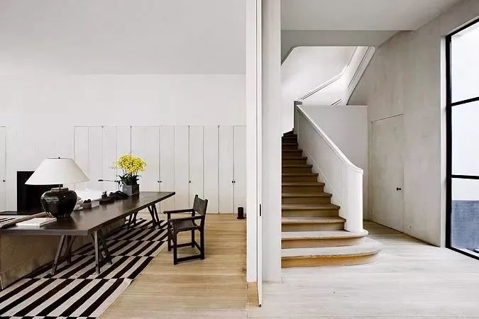 比利时设计师 Vincent Van Duysen 的极简主义家居艺术-23