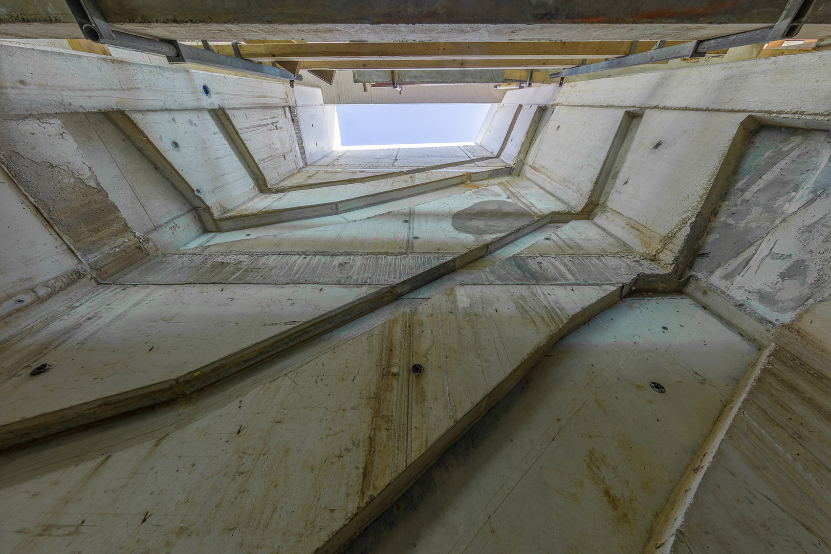 地表下的居所，荷兰 / WillemsenU-52