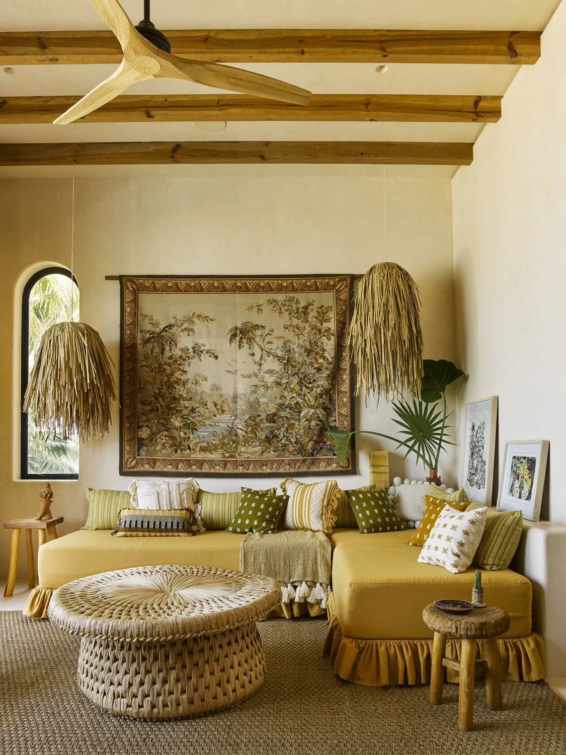 玫瑰宫

注：Casa Rosada 通常指位于阿根廷布宜诺斯艾利斯的总统府，因其建筑外观多为粉色（玫瑰色）而被称为玫瑰宫  丨墨西哥-11