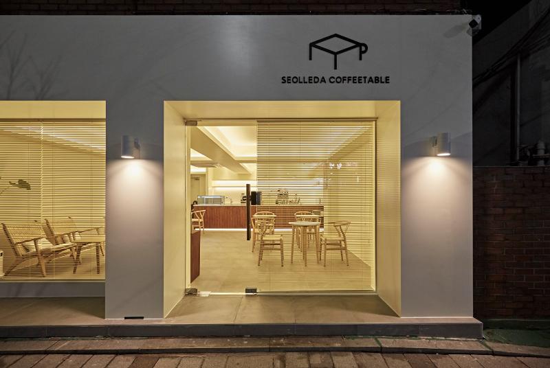 简约 18 坪咖啡厅，点睛之笔的咖啡元素-18