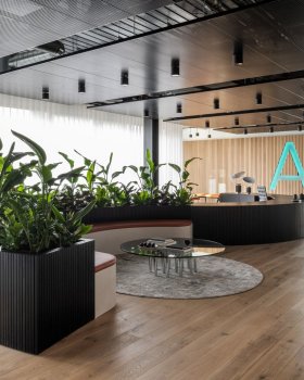 Alpha Group 办公室丨英国伦敦丨Ikon & Design with Narrative