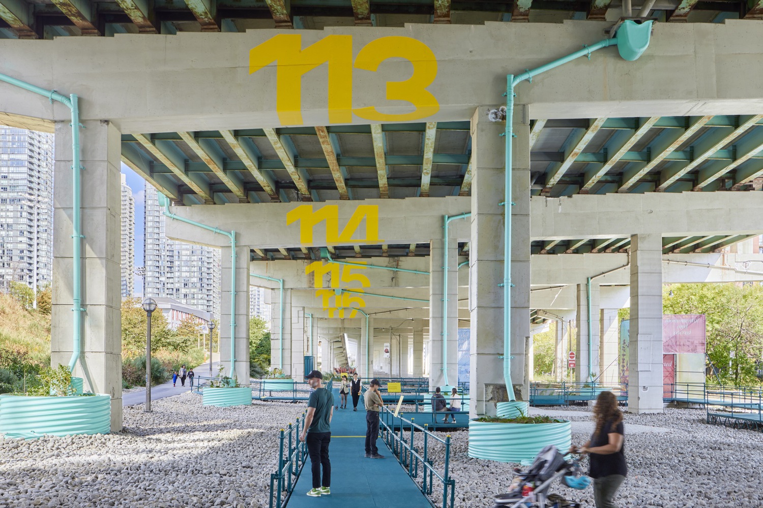 加拿大 Bentway Staging Grounds 公共空间丨Tei Carpenter,Reza Nik-5