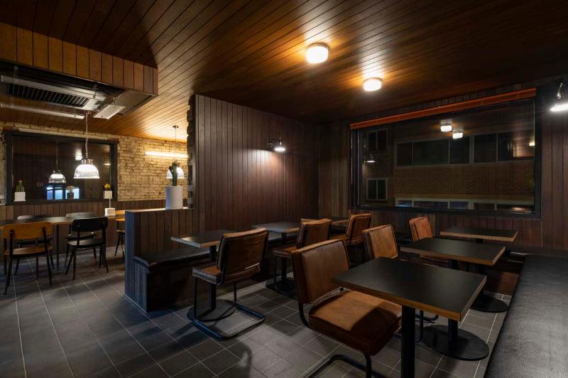 24 平米现代简约风小户型餐厅设计-7