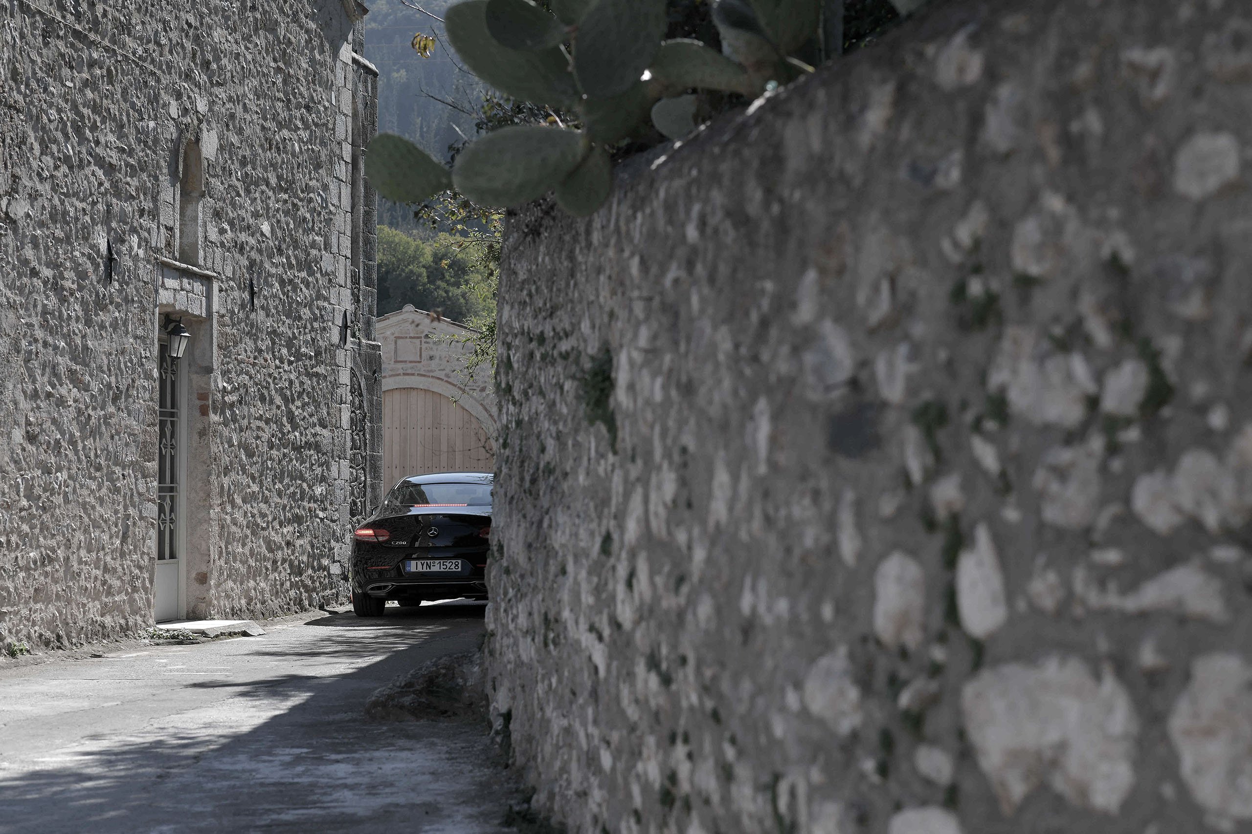 神秘迈斯特拉斯 · 古堡与奔驰 C 级 Coupé的欣喜若狂之旅-7