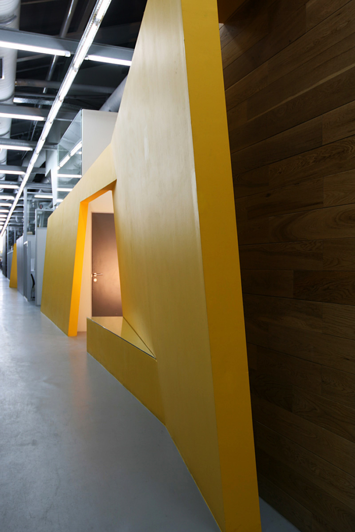 Forward Media Group by za bor architects | Office Snapshots-5