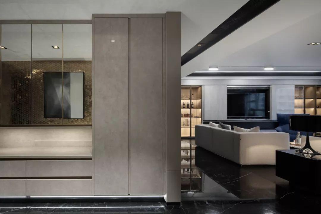 环游世界后的归宿 | 沪上轻奢雅灰美宅-18