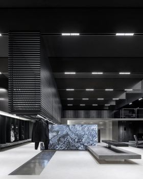 色彩维度下的独特审美 | WGNB 设计工作室的 PXG Graphite 品牌旗舰店