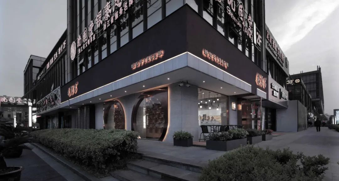 毛源昌眼镜绍兴银泰店丨中国绍兴丨绍兴金蟾室内建筑设计公司-46