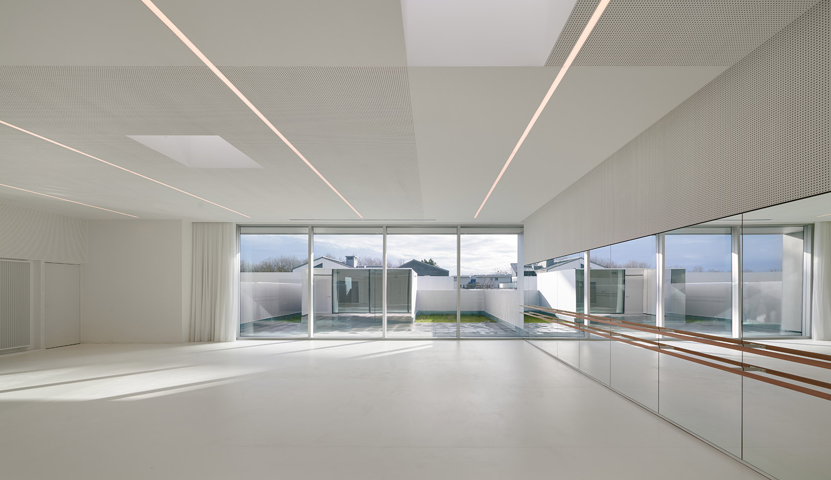 Charles Aznavour音乐,戏剧和舞蹈学院丨法国丨Dominique Coulon & associés-44