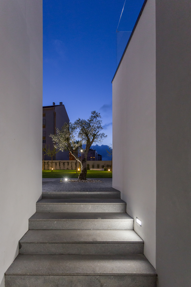 葡萄牙百年建筑的现代重生-52