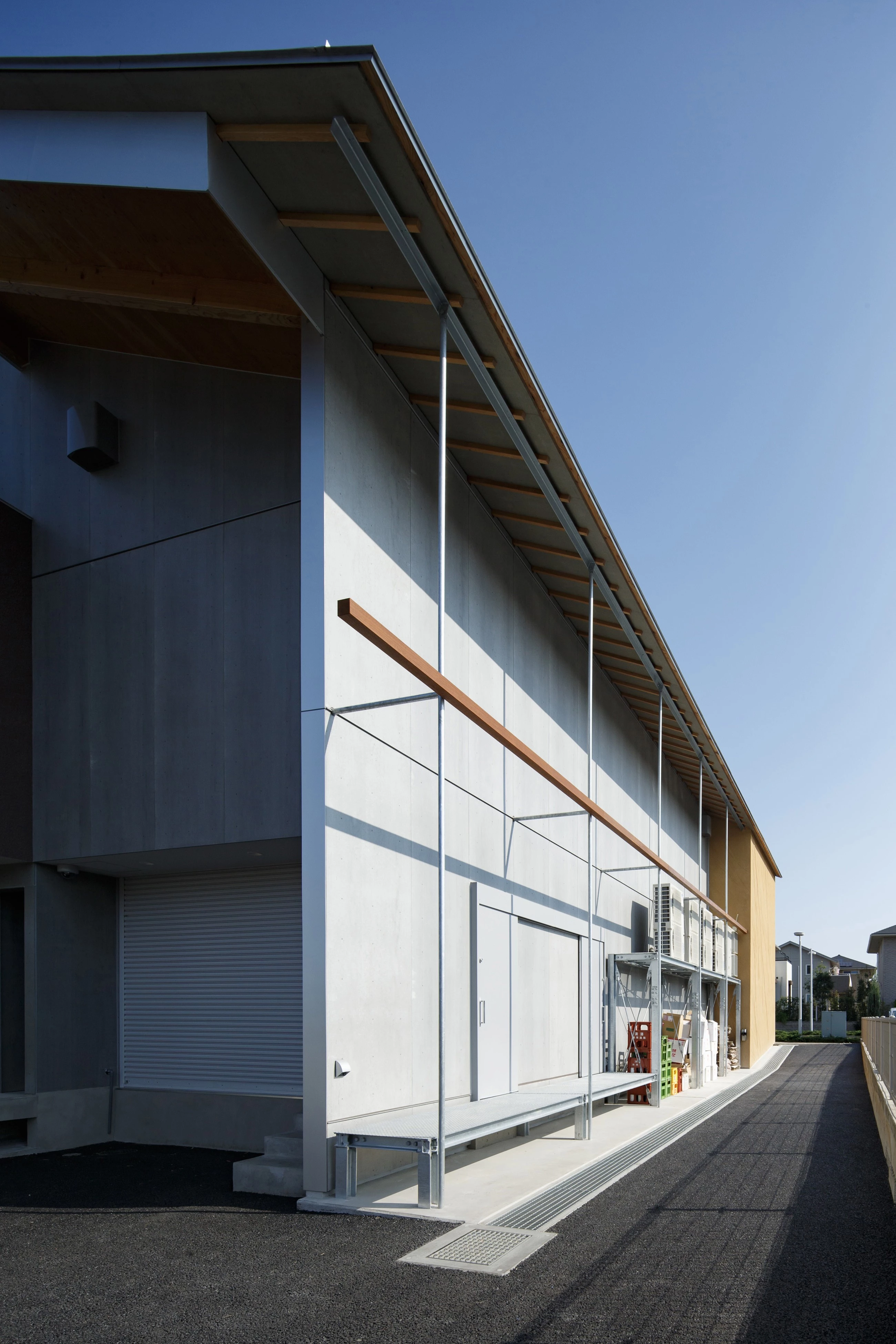 融入本土特色的日本酒仓库-12