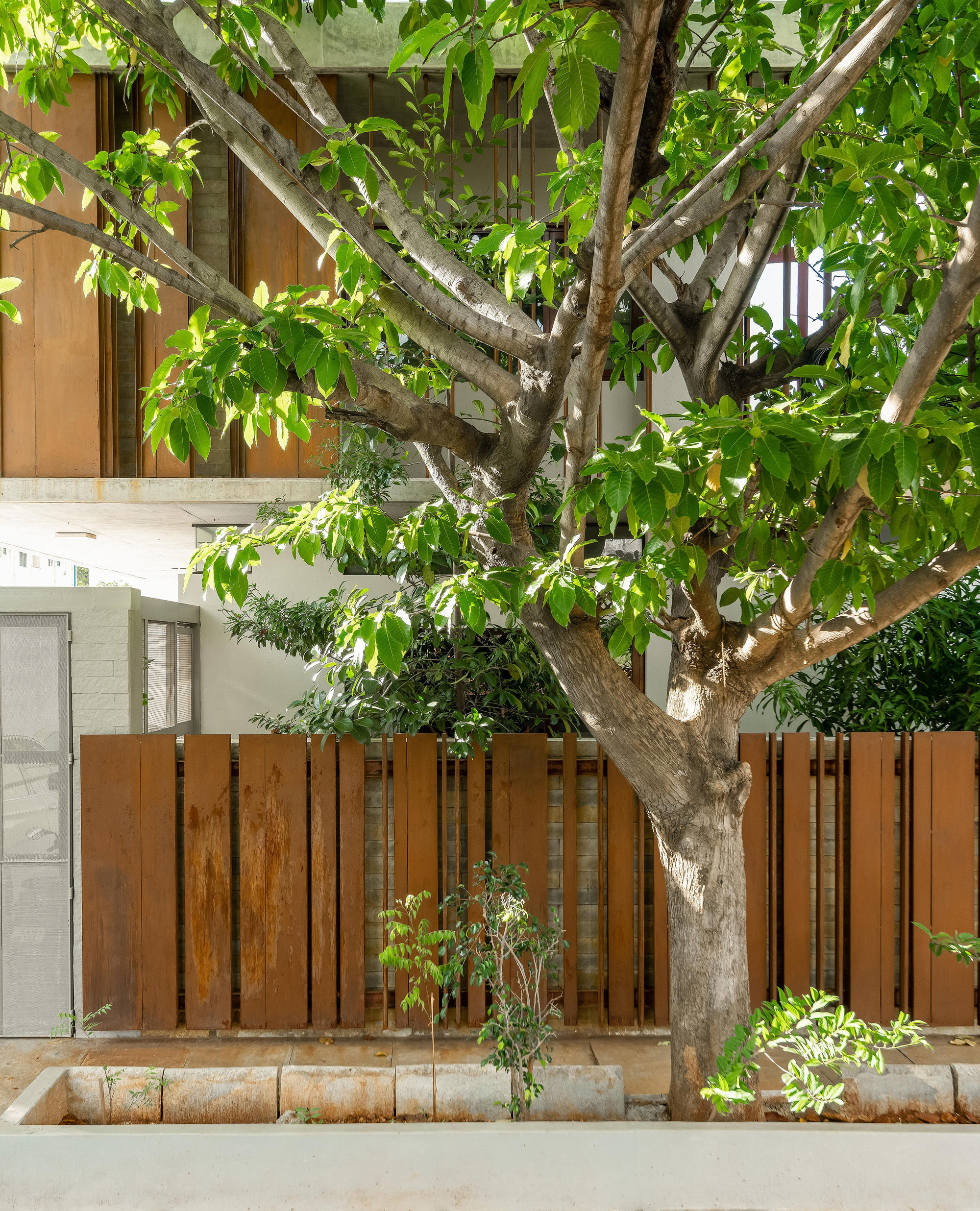 饱经风霜的房子丨印度班加罗尔丨Kamat & Rozario Architecture-23