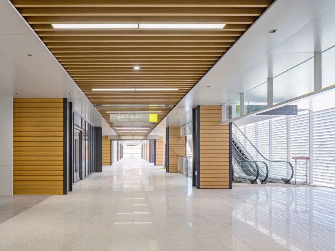 中国援建老挝玛霍索综合医院大楼落成，国务院总理李强出席仪式！-21