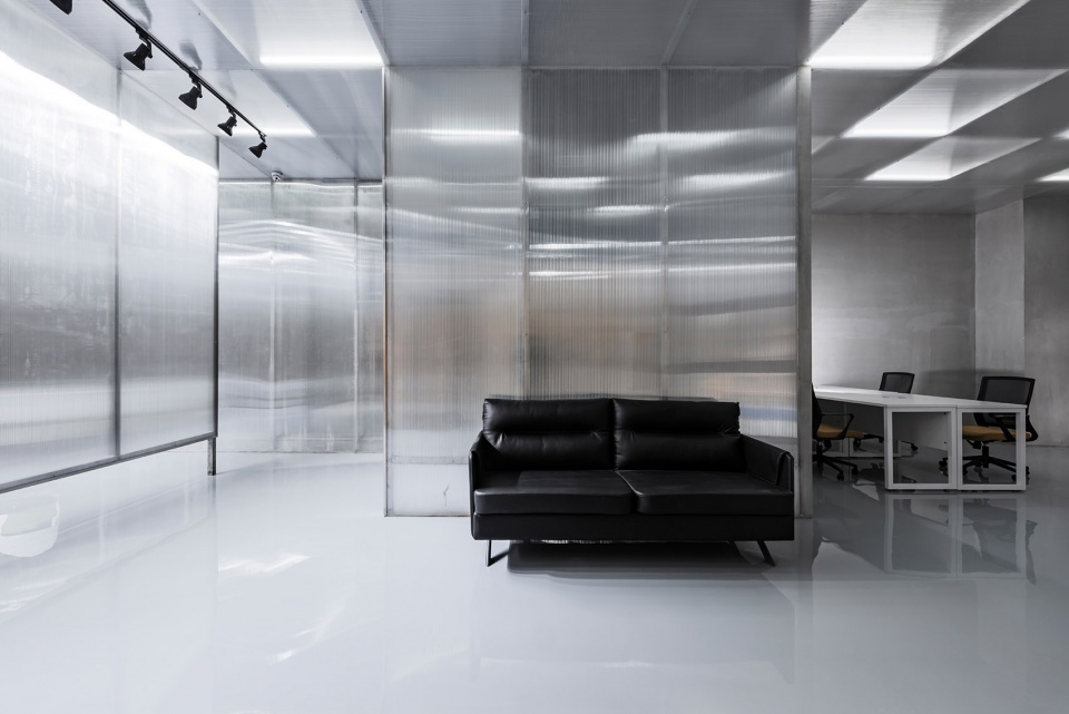 模糊的“墙”·杜雅汽车特效涂料系统陕西服务站空间设计-36