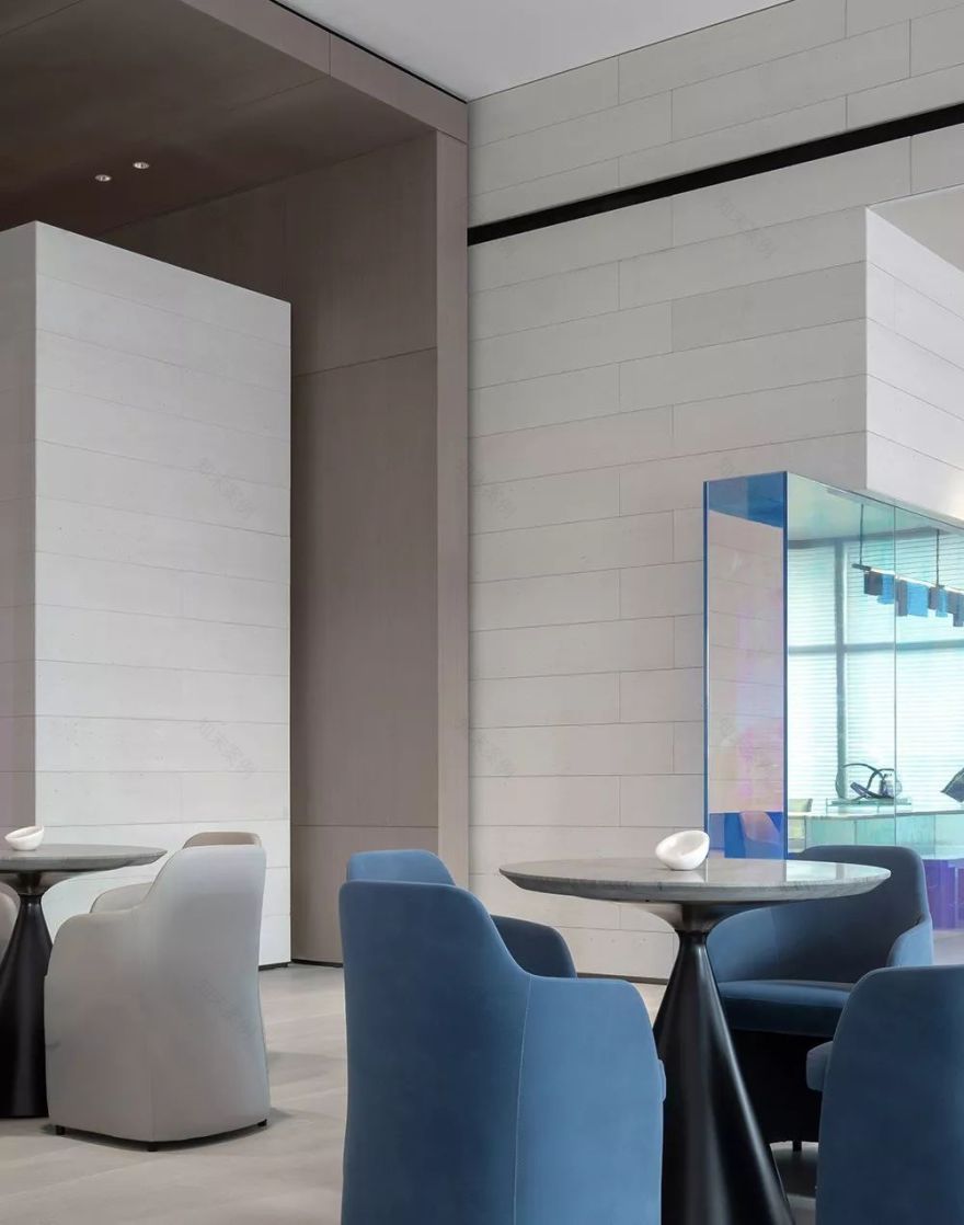 融创·云玺湾体验中心 | 水波荡漾的沉浸式空间设计-33