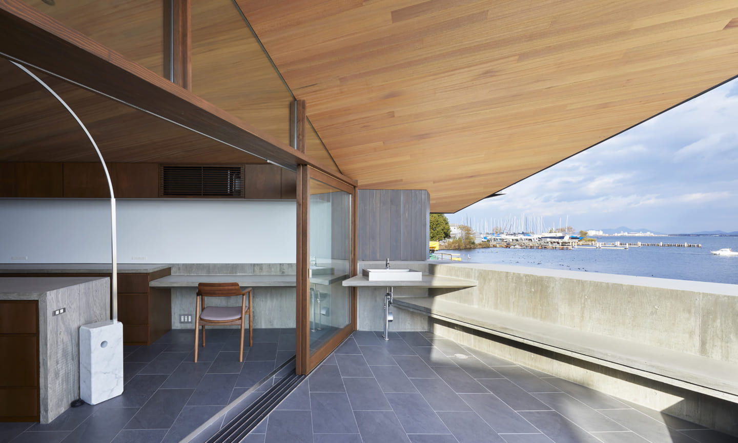 大津の家  Suppose Design-13