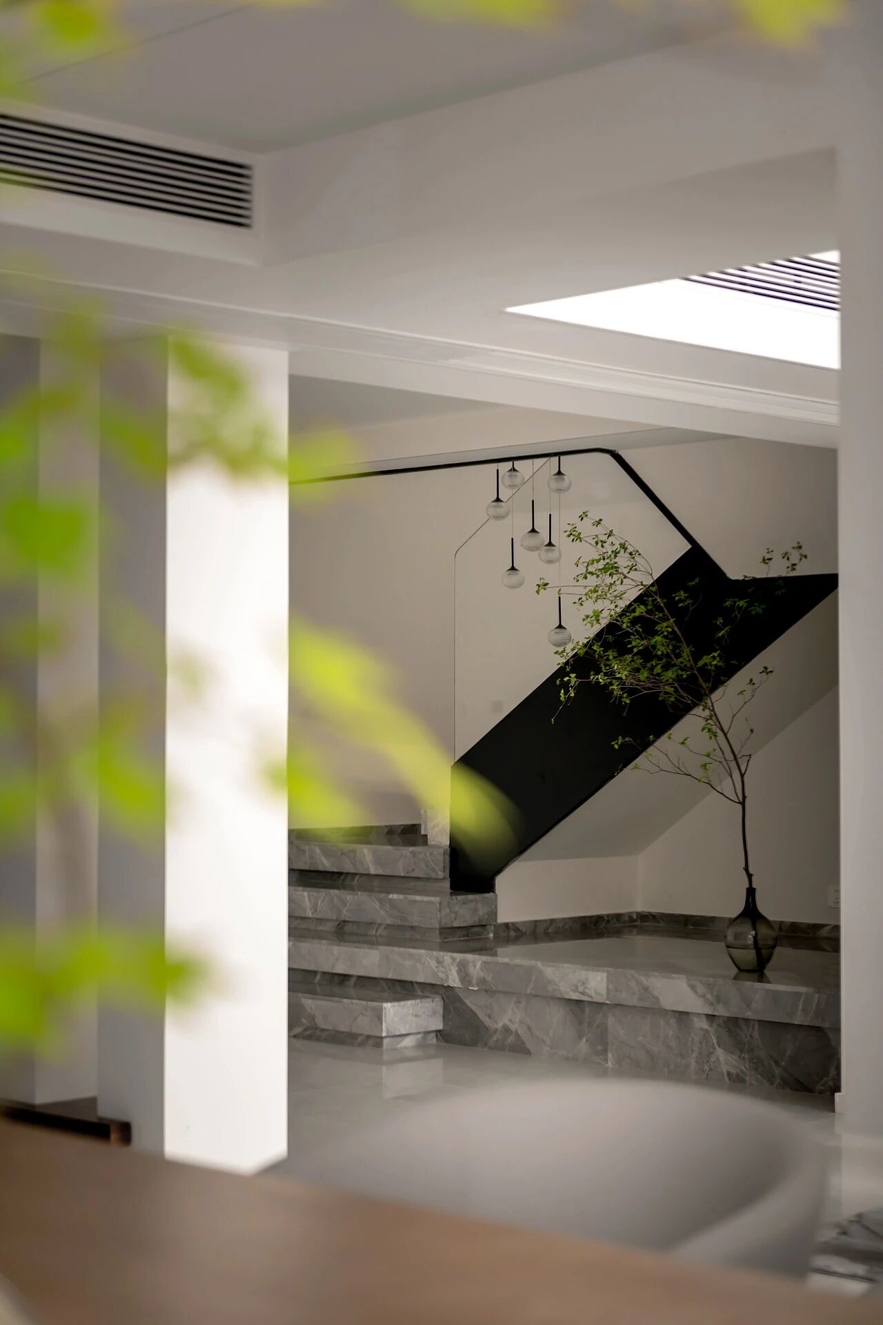 首发 X 熊翔飞 X 静奢白境  家的自然叙事：向光处，有风来_20260110-27