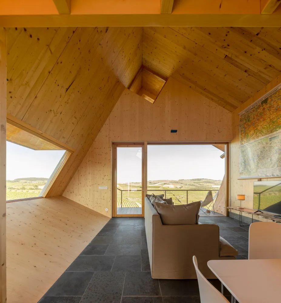 广州首个电摩营地丨中国广州丨勾勾手设计网-34