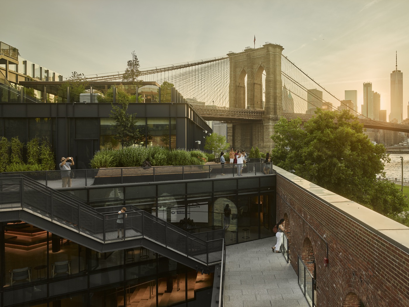 纽约布鲁克林大桥公园 Empire Stores 改造丨美国纽约丨Future Green-11