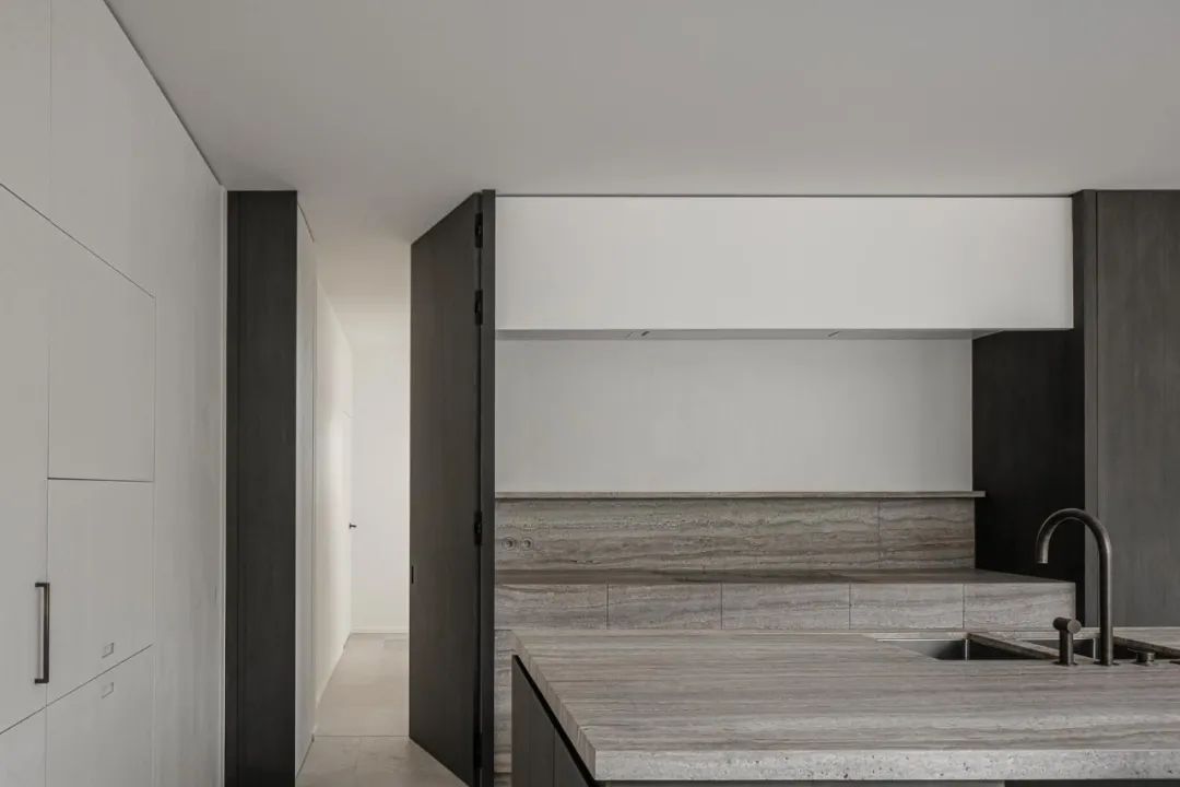 极简主义设计大师 Anne-Catherine Ramboux 的精彩案例解析-9