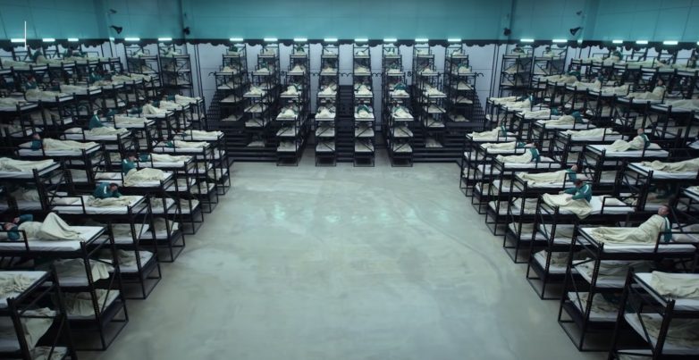 《鱿鱼游戏》场景室内设计丨艺术导演Chae Kyung  sun-9