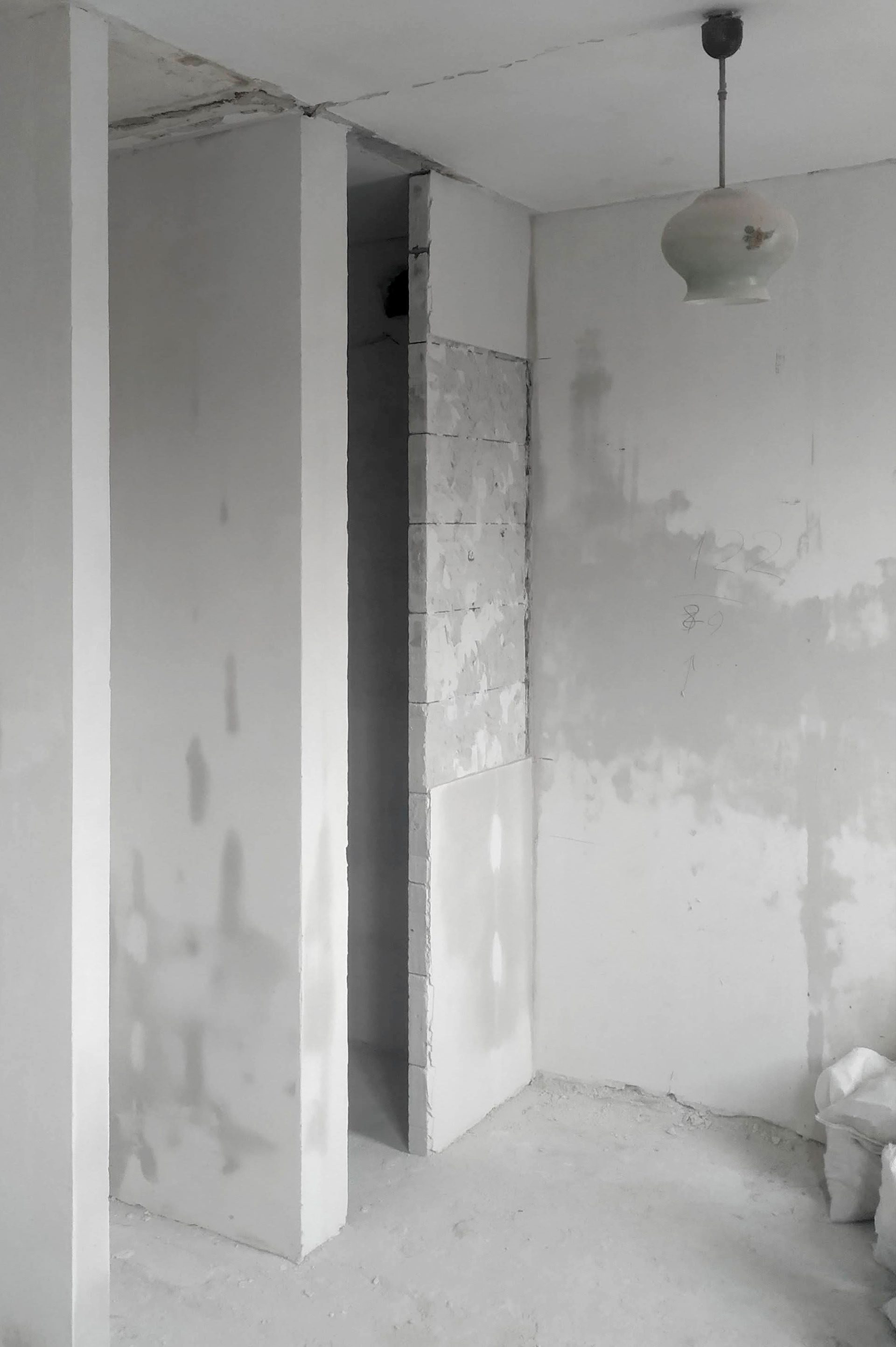 若ZOZULKA为特定人名、地名或品牌名等专有名词，通常可直接音译为佐祖尔卡  丨乌克兰利沃夫丨Iryna Bilohan-52