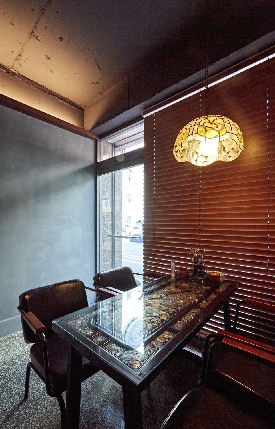 韩式餐厅“朝鲜厨房”打造 8 坪温馨空间-12