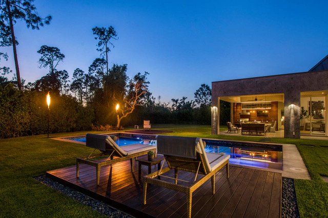 contemporary farmhouse 1-9