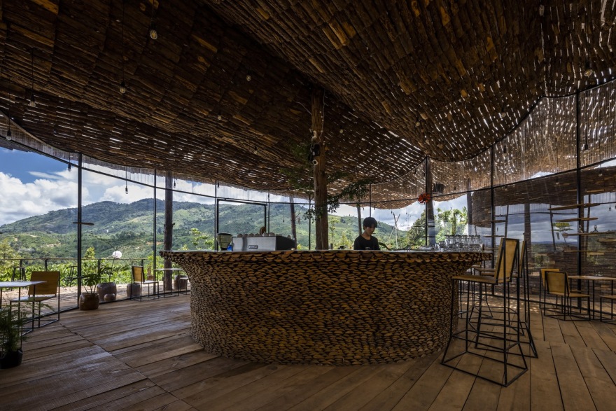 融入自然的宁静咖啡馆丨越南丨The Bloom-16