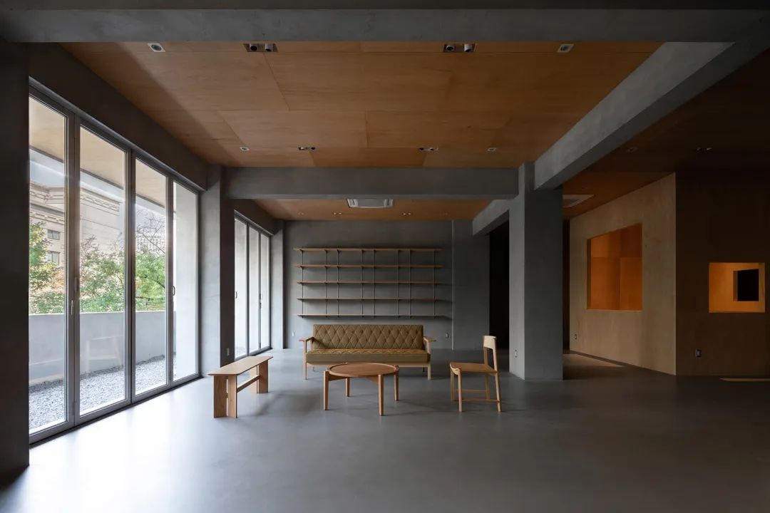 南京美术大厦 · 方庭与曲庭的融合设计丨中国南京丨MOU建筑工社-73