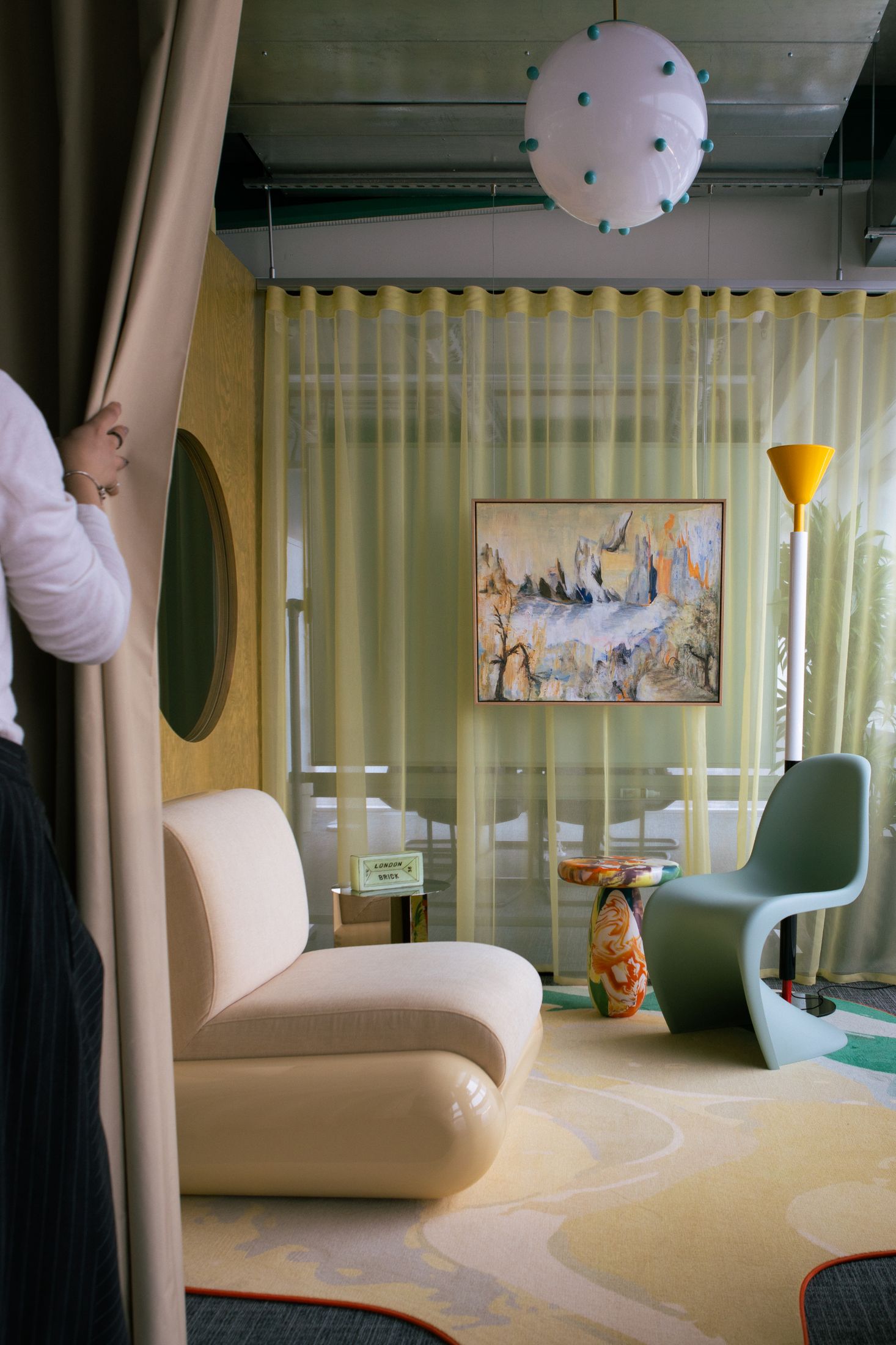 Intercom都柏林和伦敦办公室改造丨爱尔兰都柏林丨Lisbon和Dublin的Emily Cunnane工作室-0