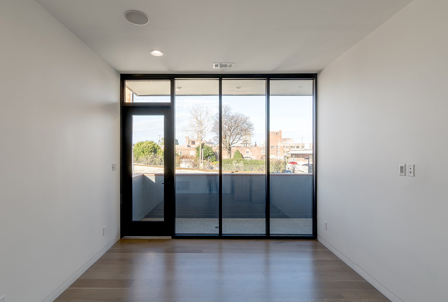 伍德住宅 | 历史艺术区里的现代家园-11