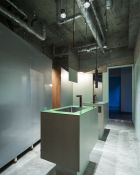 京都圣凯瑟琳高中洗手间设计丨日本京都丨Atelier Satoshi Takijiri Architects