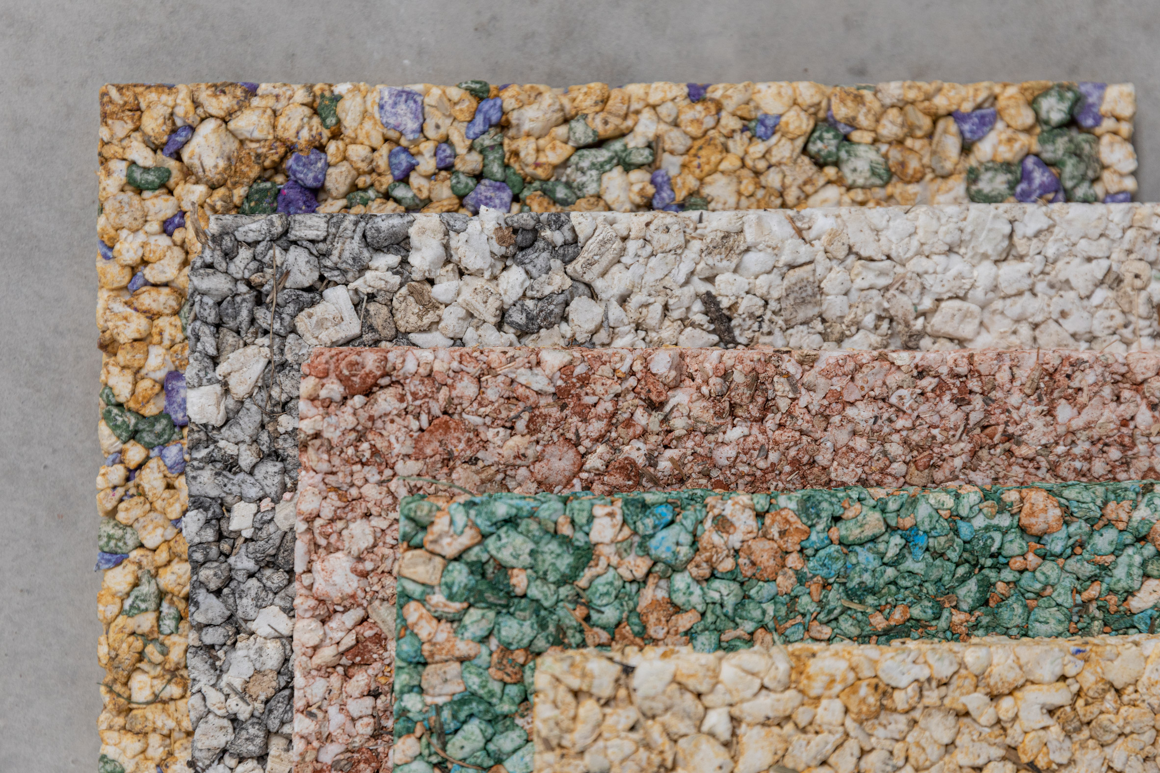 "自然材料打造环保塔楼 | 盐与阳光的杰作"-28