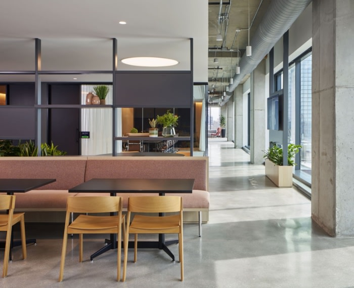 Applied Systems Offices - Chicago | Office Snapshots-2