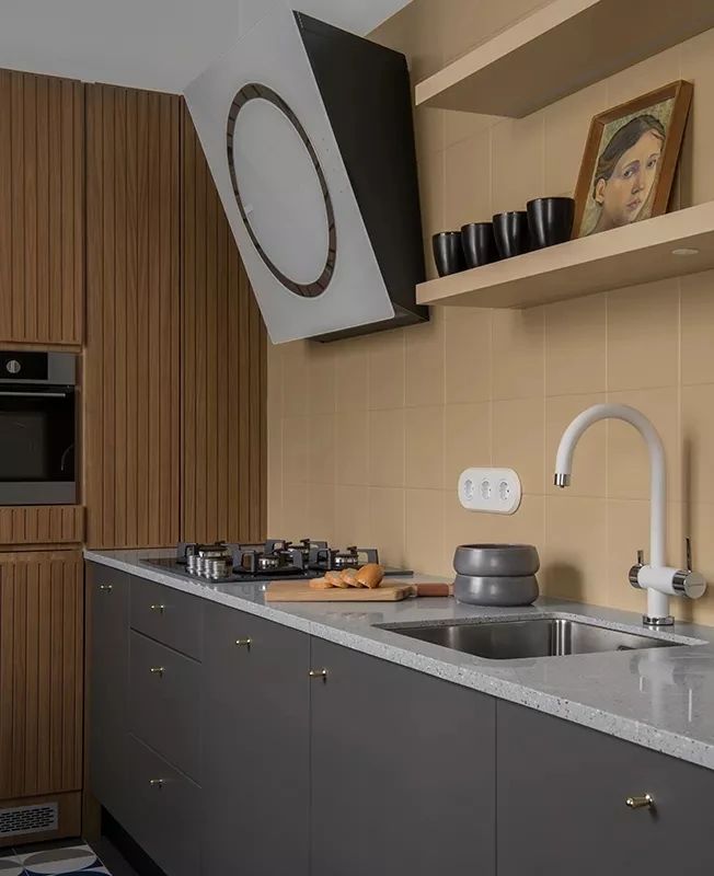 时尚博主的 60㎡传统优雅公寓丨Buro PT-46