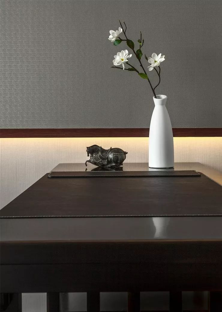 美式混搭风家居设计 | 公共区域棕色调，书房中式风-15