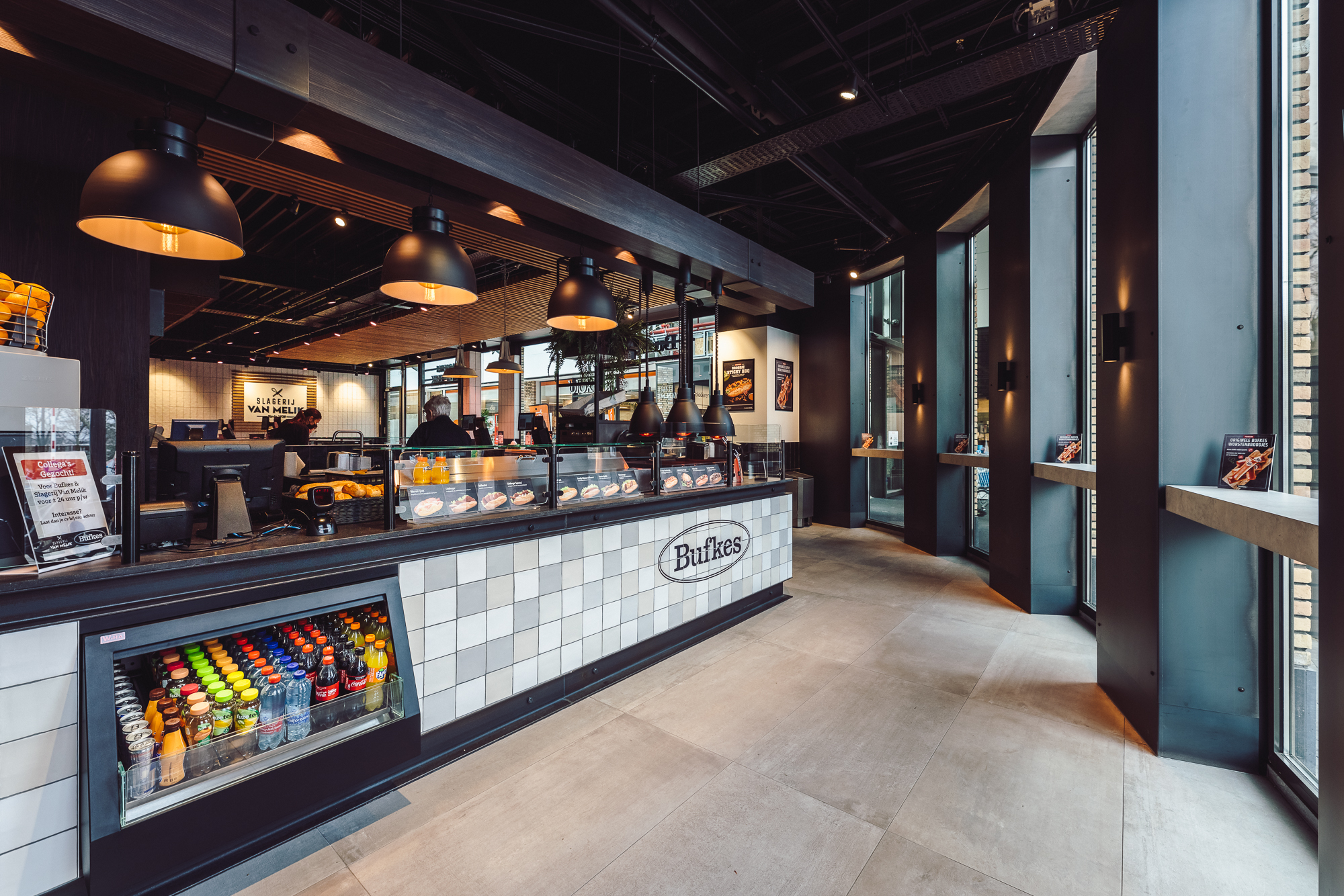 荷兰马斯特里赫特“Van Melik Bufkes”肉铺设计-11