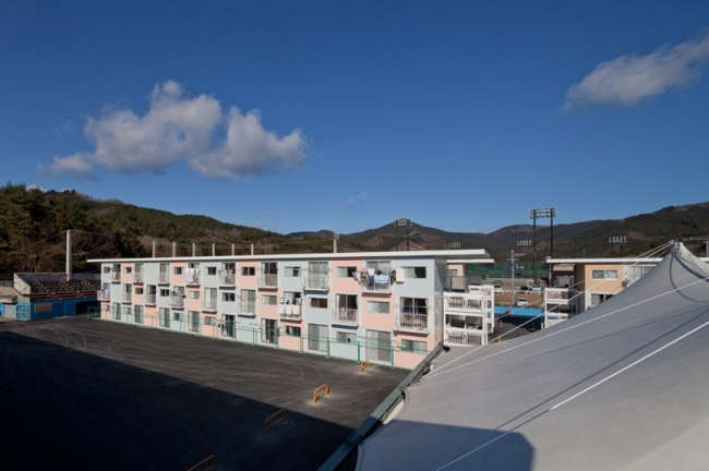 多层临时住宅丨日本-0