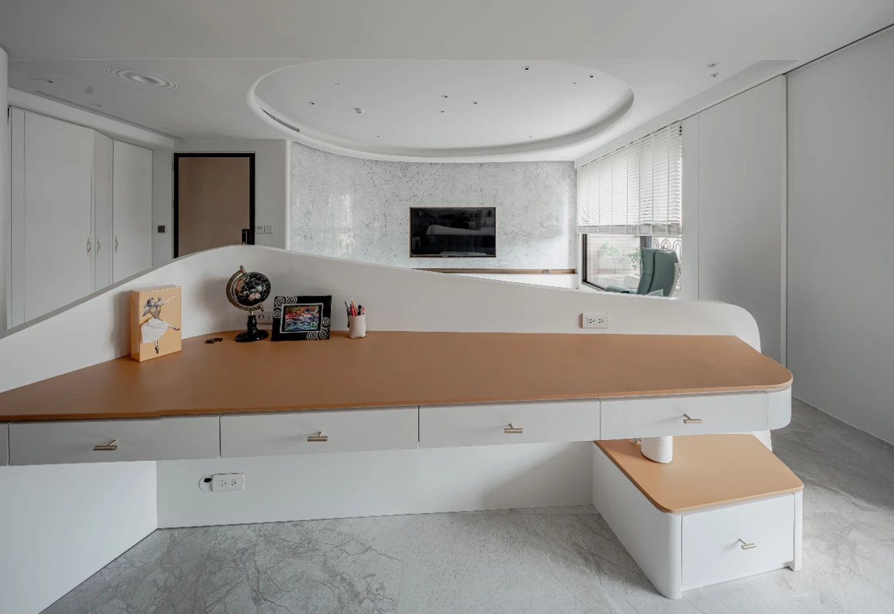 独一无二的自由曲线时尚宅丨黄巢设计-58