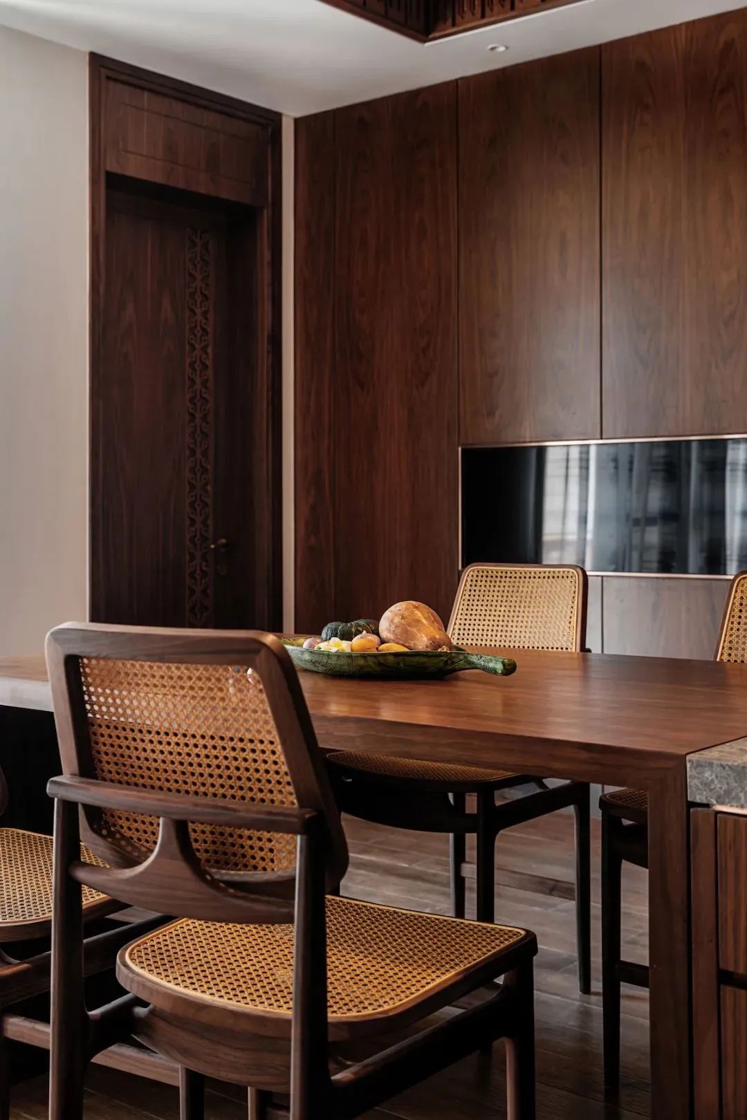 三亚龙溪悦墅丨中国三亚丨金螳螂·品宅设计院-25