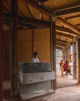 圣伊莲娜住宅丨秘鲁圣马丁丨Semillas