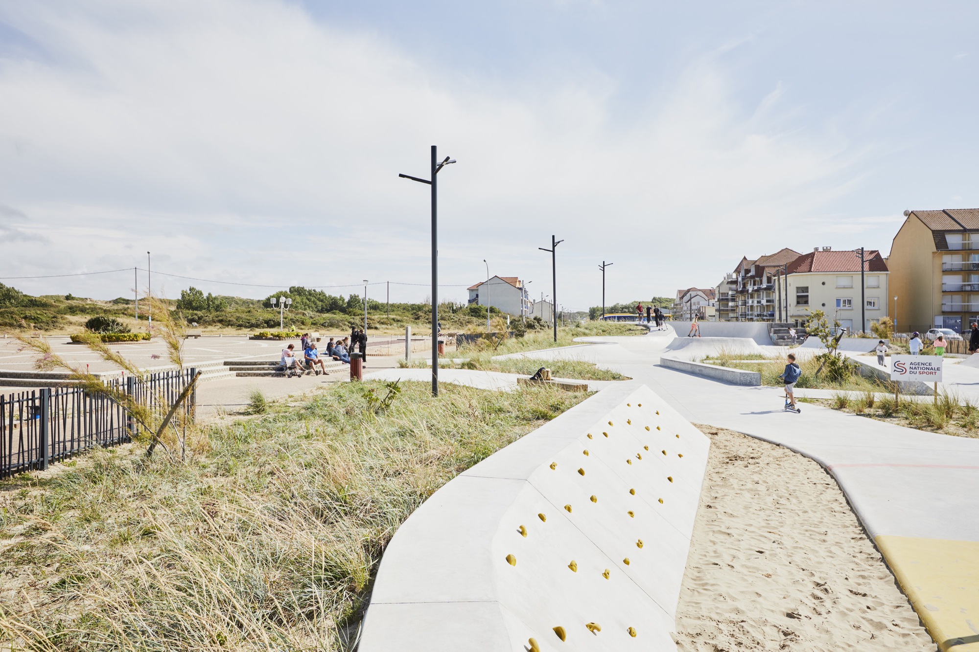 斯特拉普拉日滑板公园丨法国丨Espace Libre-17